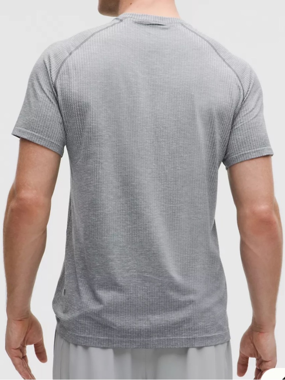 Lululemon Men’s Vent Metal Tech Short Sleeve Shirt - Picture 7 of 7